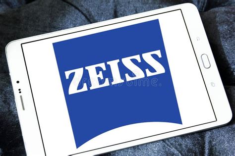 carl zeiss firma.